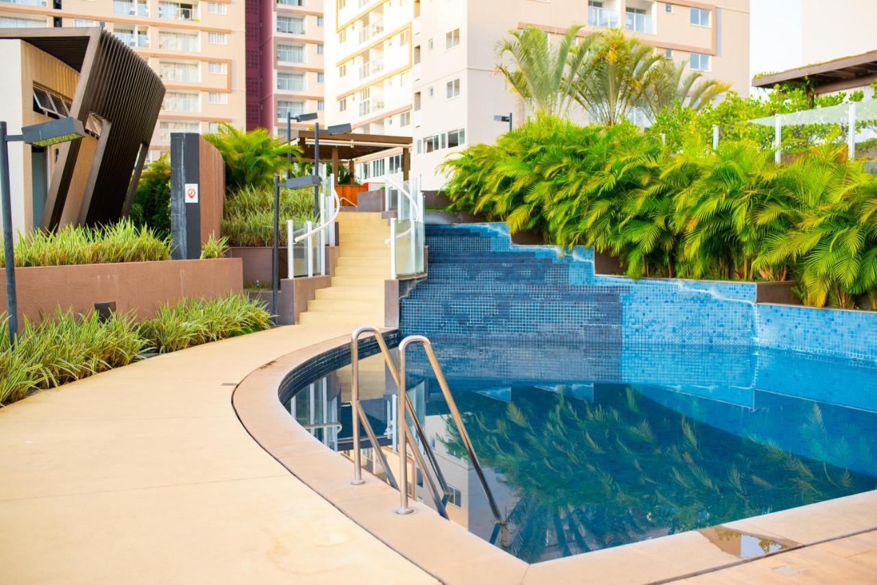 Dois Apes . Evian Go Apartment Caldas Novas