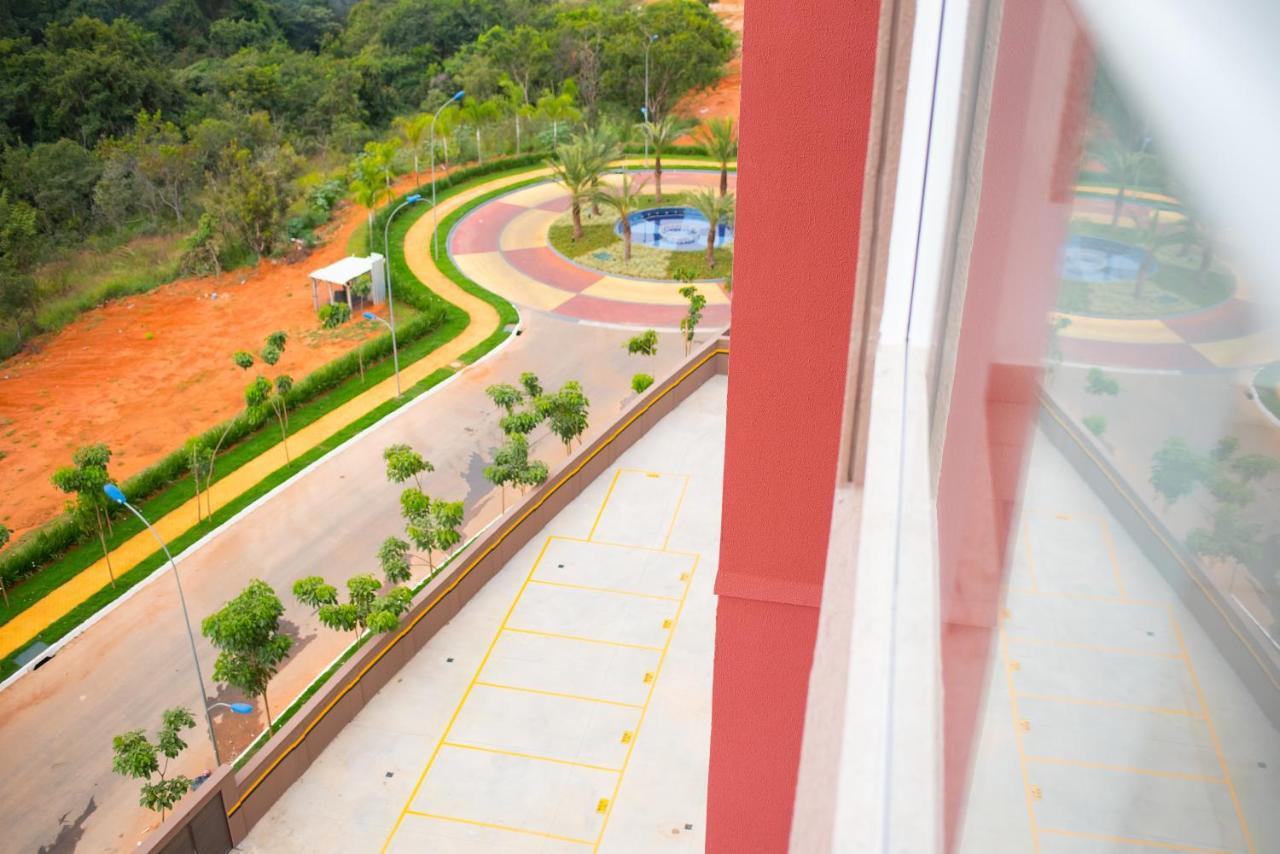Dois Apes . Evian Go Apartment Caldas Novas